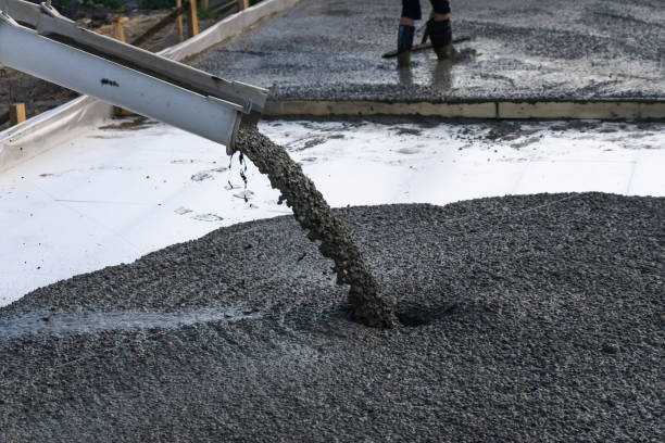 Best Local Concrete Companies  in Lake Linden, MI